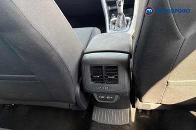 Volkswagen T-Roc Life Automatic Petrol SUV - Stock Number (1673598) - 30th supplementary image
