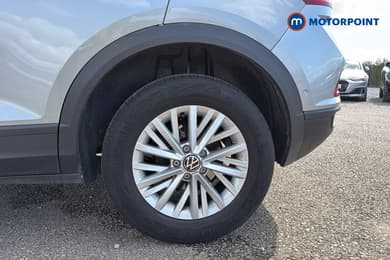 Volkswagen T-Roc Life Automatic Petrol SUV - Stock Number (1673598) - 48th supplementary image