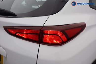 Hyundai Kona Se Connect Automatic Petrol-Electric Hybrid SUV - Stock Number (1637141) - 14th supplementary image