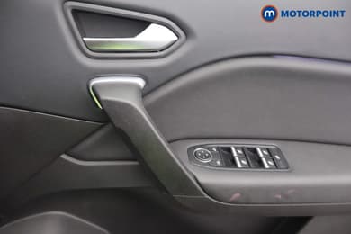 Renault Captur Techno Manual Petrol SUV - Stock Number (1657481) - 10th supplementary image