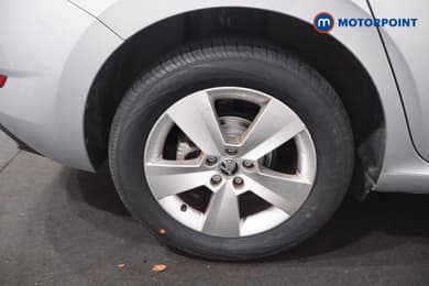 Skoda Scala SE Manual Petrol Hatchback - Stock Number (1661391) - 14th supplementary image