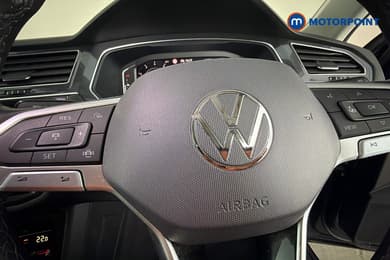 Volkswagen Tiguan Allspace Life Automatic Petrol SUV - Stock Number (1666346) - 5th supplementary image