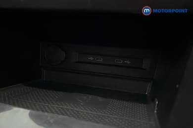 Volkswagen Tiguan Allspace Life Automatic Petrol SUV - Stock Number (1666346) - 17th supplementary image