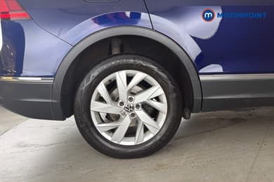 Volkswagen Tiguan Allspace Life Automatic Petrol SUV - Stock Number (1666346) - 49th supplementary image