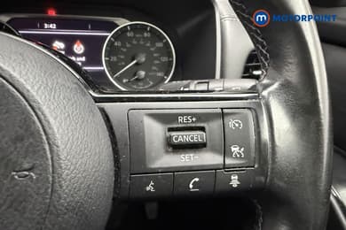 Nissan Qashqai Acenta Premium Manual Petrol SUV - Stock Number (1671198) - 14th supplementary image