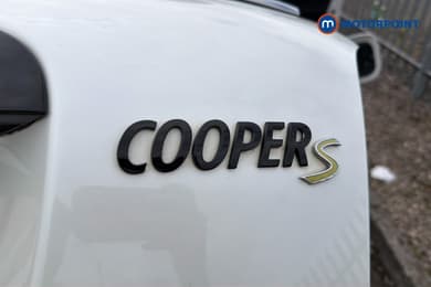 Mini Countryman Cooper S E Exclusive Automatic Petrol Plug-In Hybrid SUV - Stock Number (1671823) - 27th supplementary image