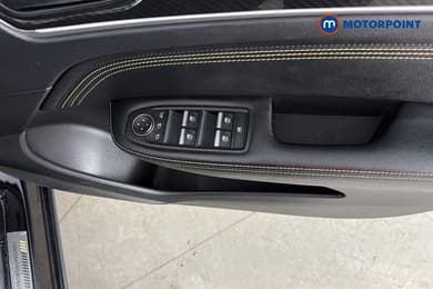 Renault Arkana Engineered Automatic Petrol-Electric Hybrid SUV - Stock Number (1671838) - 20th supplementary image