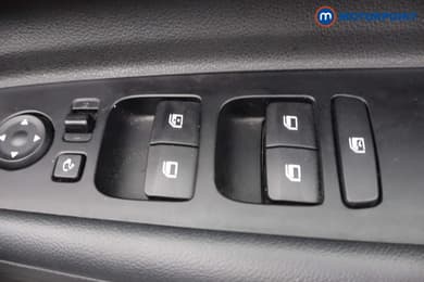 Hyundai Bayon Premium Manual Petrol SUV - Stock Number (1673740) - 10th supplementary image
