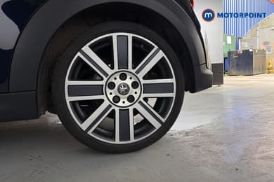 Mini Hatchback Cooper Exclusive Automatic Petrol Hatchback - Stock Number (1674871) - 48th supplementary image