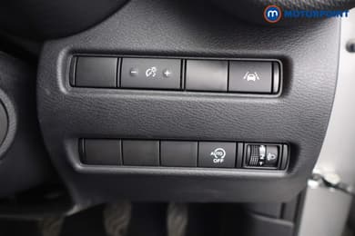 Nissan Juke Visia Manual Petrol SUV - Stock Number (1674996) - 10th supplementary image