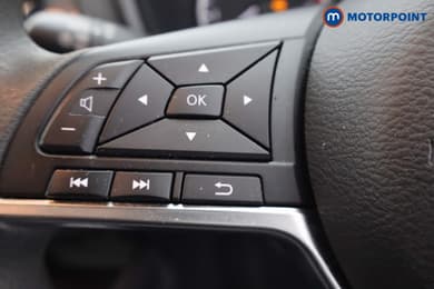 Nissan Juke Visia Manual Petrol SUV - Stock Number (1674996) - 12th supplementary image