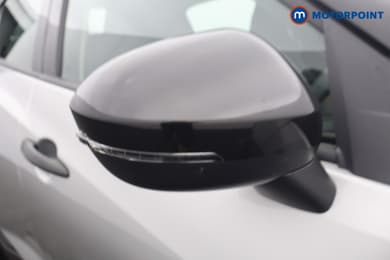 Nissan Juke Visia Manual Petrol SUV - Stock Number (1674996) - 16th supplementary image