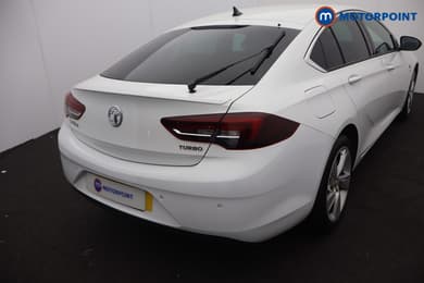 Vauxhall Insignia SRI Manual Petrol Hatchback - Stock Number (1655030) - 2nd supplementary image