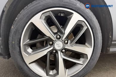 Hyundai Kona Premium Manual Petrol SUV - Stock Number (1666569) - 12th supplementary image