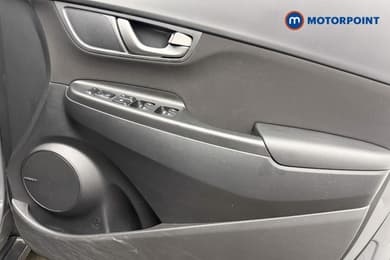 Hyundai Kona Premium Manual Petrol SUV - Stock Number (1666569) - 18th supplementary image