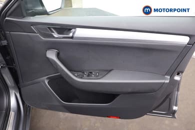 Skoda Superb Se Technology Automatic Petrol Plug-In Hybrid Estate - Stock Number (1667046) - 19th supplementary image