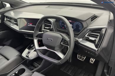Audi Q4 Black Edition Automatic Electric SUV - Stock Number (1668905) - 8th supplementary image