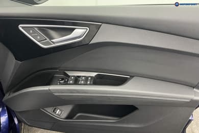Audi Q4 Black Edition Automatic Electric SUV - Stock Number (1668905) - 24th supplementary image