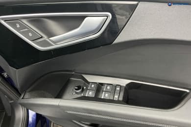 Audi Q4 Black Edition Automatic Electric SUV - Stock Number (1668905) - 25th supplementary image