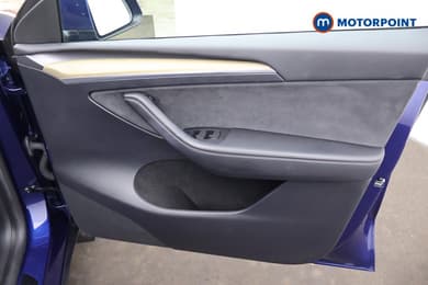 Tesla Model Y Long Range Automatic Electric SUV - Stock Number (1671756) - 17th supplementary image