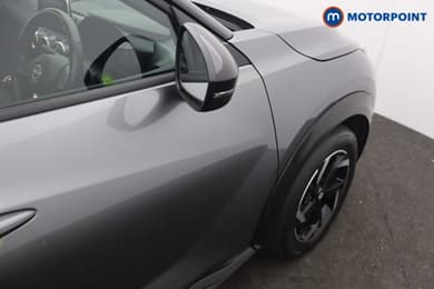 Nissan Juke N-Connecta Manual Petrol SUV - Stock Number (1672629) - 8th supplementary image