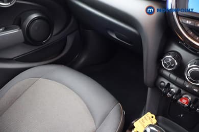 Mini Hatchback Cooper Automatic Petrol Hatchback - Stock Number (1673950) - 17th supplementary image