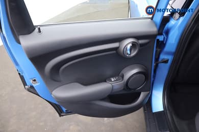 Mini Hatchback Cooper Automatic Petrol Hatchback - Stock Number (1673950) - 25th supplementary image