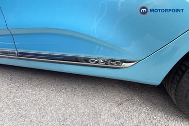 Renault Clio Iconic Manual Petrol Hatchback - Stock Number (1674602) - 20th supplementary image