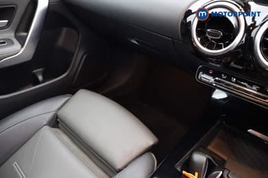 Mercedes-Benz CLA Amg Line Automatic Petrol Coupe - Stock Number (1675532) - 17th supplementary image