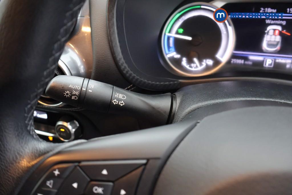 Nissan Juke N-Connecta Automatic Petrol-Electric Hybrid SUV - Stock Number (1675553) - 8th supplementary image