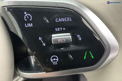 Jaguar F-Pace R-Dynamic Hse Black Automatic Diesel SUV - Stock Number (1675665) - 21st supplementary image