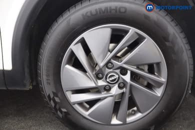 Nissan Qashqai Acenta Premium Manual Petrol SUV - Stock Number (1656004) - 25th supplementary image