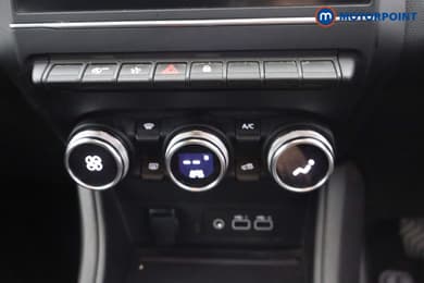 Renault Captur Techno Manual Petrol SUV - Stock Number (1661507) - 17th supplementary image