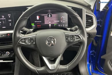 Vauxhall Grandland Elite Automatic Petrol Plug-In Hybrid SUV - Stock Number (1666886) - 6th supplementary image