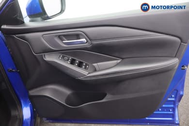 Nissan Qashqai Acenta Premium Manual Petrol SUV - Stock Number (1669130) - 9th supplementary image
