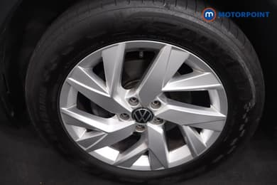 Volkswagen Tiguan Life Manual Petrol SUV - Stock Number (1670712) - 30th supplementary image