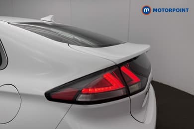 Hyundai Ioniq 1St Edition Automatic Petrol-Electric Hybrid Hatchback - Stock Number (1671515) - 28th supplementary image