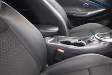 Nissan Juke N-Connecta Automatic Petrol SUV - Stock Number (1671821) - 12th supplementary image