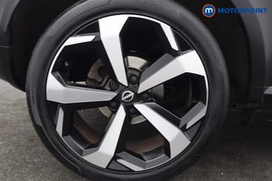 Nissan Juke N-Connecta Automatic Petrol SUV - Stock Number (1671821) - 28th supplementary image