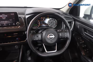 Nissan Qashqai Acenta Premium Automatic Petrol SUV - Stock Number (1674873) - 3rd supplementary image