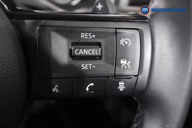Nissan Qashqai Acenta Premium Automatic Petrol SUV - Stock Number (1674873) - 12th supplementary image