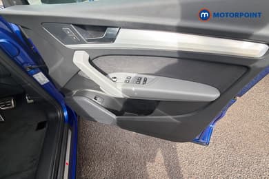 Audi Q5 S Line Automatic Diesel SUV - Stock Number (1675157) - 4th supplementary image