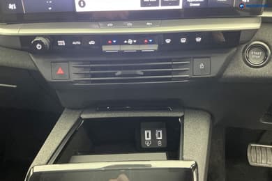 Vauxhall Grandland Ultimate Automatic Petrol SUV - Stock Number (1676019) - 16th supplementary image