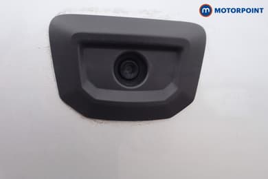 Ford Transit Limited Automatic Diesel Medium Roof Van - Stock Number (1632149) - 2nd supplementary image