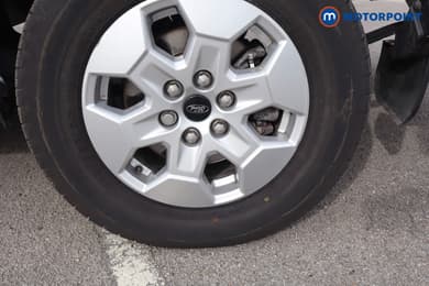 Ford Transit Limited Automatic Diesel Medium Roof Van - Stock Number (1632149) - 20th supplementary image