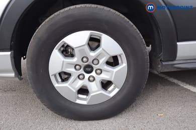 Ford Transit Limited Automatic Diesel Medium Roof Van - Stock Number (1632149) - 21st supplementary image
