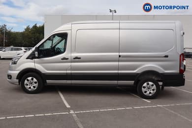 Ford Transit Limited Automatic Diesel Medium Roof Van - Stock Number (1632149) - Passenger side
