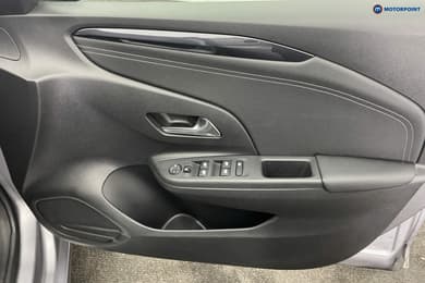 Vauxhall Corsa Elite Manual Petrol Hatchback - Stock Number (1657810) - 24th supplementary image