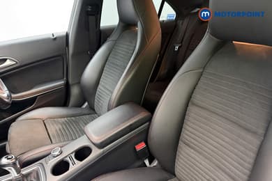 Mercedes-Benz CLA Amg Line Night Edition Manual Petrol Coupe - Stock Number (1658819) - 7th supplementary image