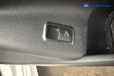 Mercedes-Benz CLA Amg Line Night Edition Manual Petrol Coupe - Stock Number (1658819) - 23rd supplementary image